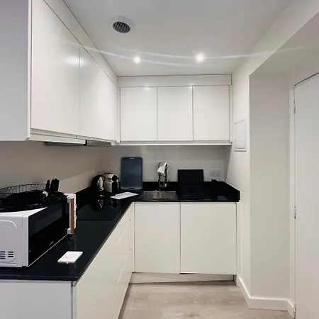 Espace Neuf Ouvert Sur La Cité Historique Apartamento *