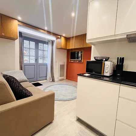 Espace Neuf Ouvert Sur La Cité Historique Apartamento
